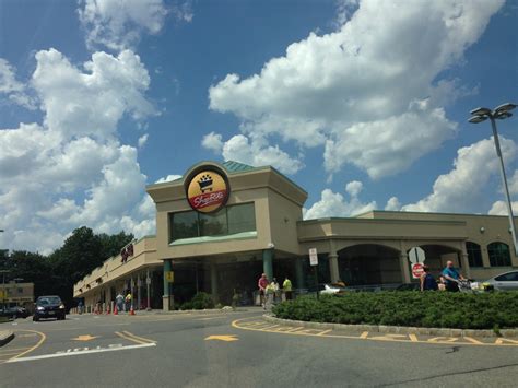 Shoprite of rochelle park new jersey - Career Opportunties at ShopRite. At ShopRite, the sky's the limit from your first day as a cashier acting as the "face" of our store, to the future where you manage your own …